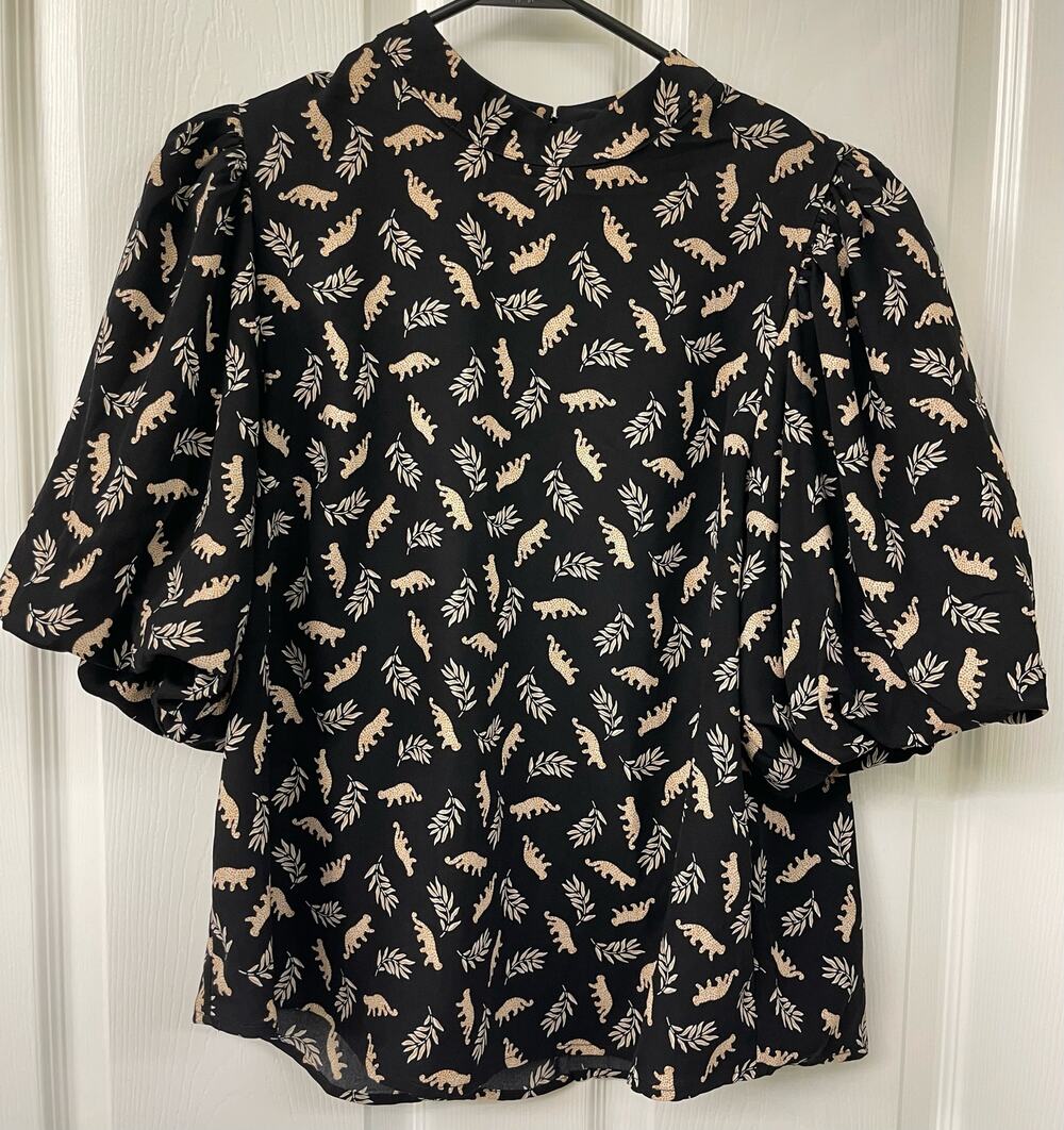 THML medium animal print puff sleeve shirt top